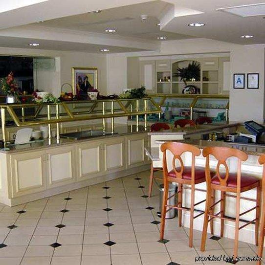 Hilton Garden Inn Calabasas Restaurant foto